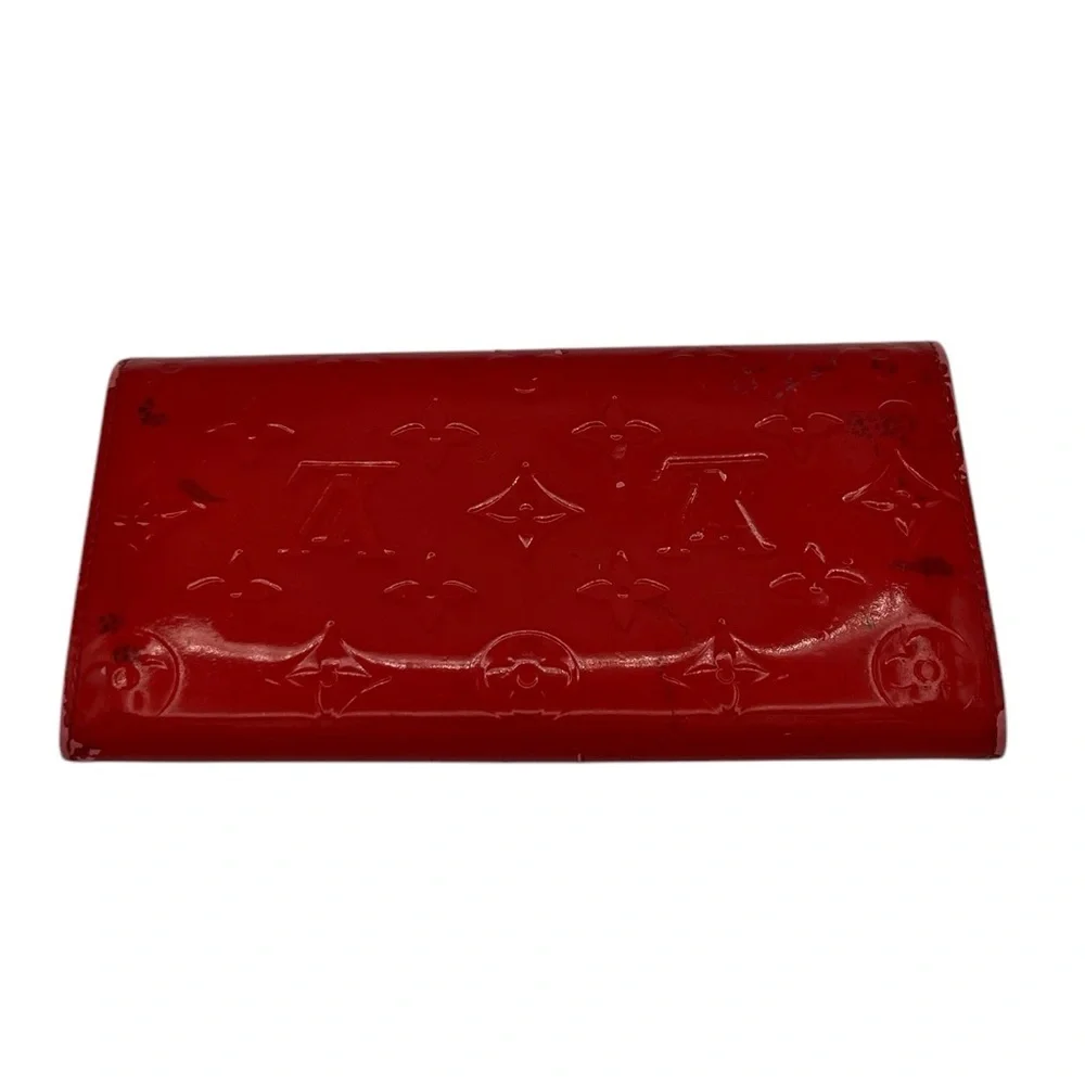 Pre-loved Louis Vuitton Red Vernis Sarah Wallet